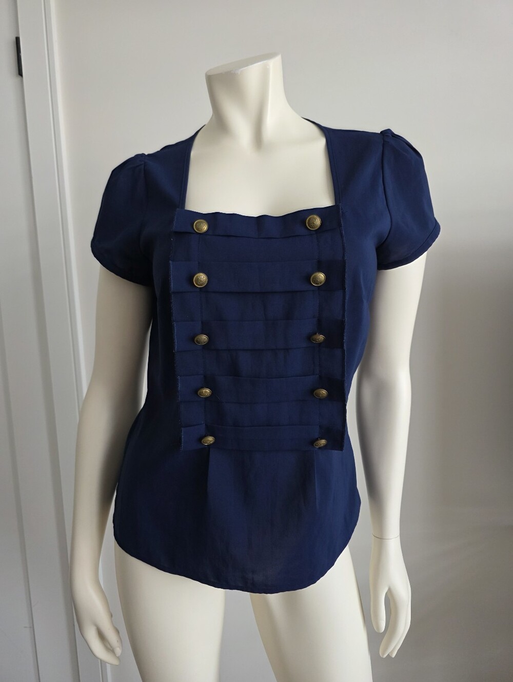Atmosphere Navy Square-Neck Military-Button Top US 4
